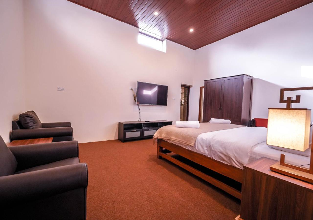 Lauriston Ooty Town Heritage Bungalow By Voye Homes المظهر الخارجي الصورة